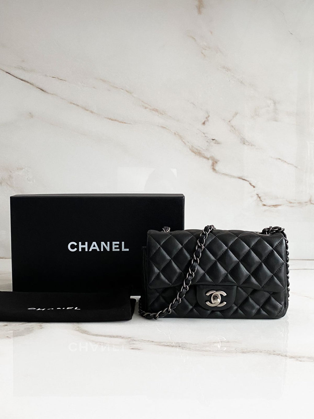 Bolsa Chanel Classic Flap Small - LUXO INTELIGENTE