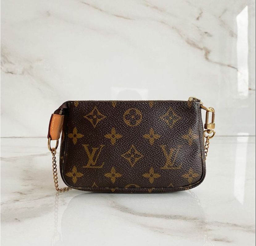 Bolsa Louis Vuitton Pochette Accessoires Mini