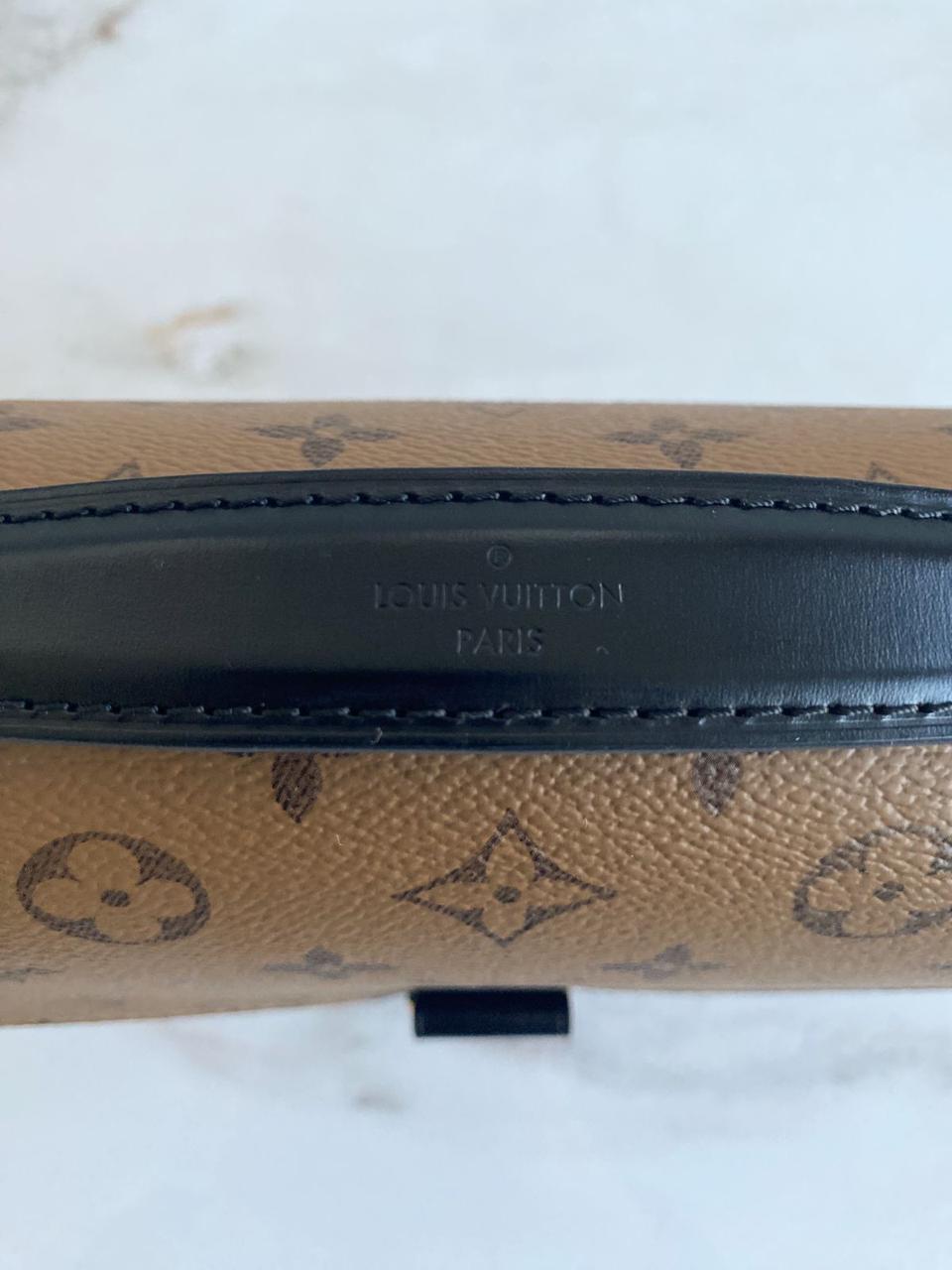 Bolsa Louis Vuitton Métis Pochette Monogram Reverse