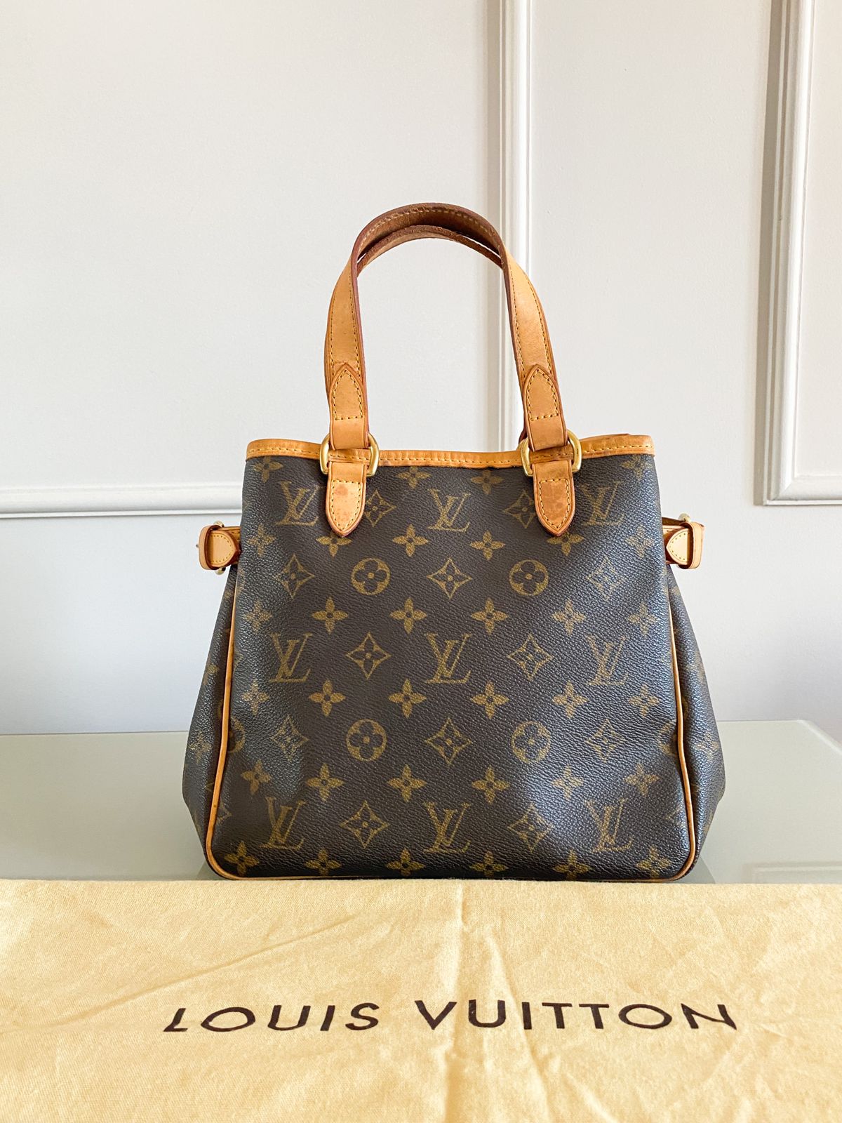 Louis Vuitton Batignolles PM - LUXO INTELIGENTE