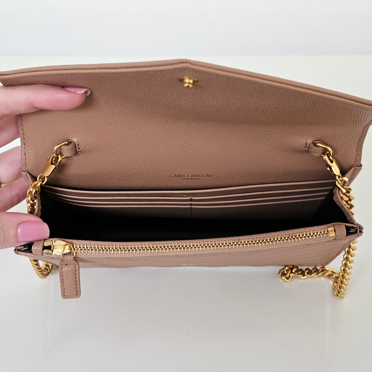Bolsa YSL Envelope Bege 19cm