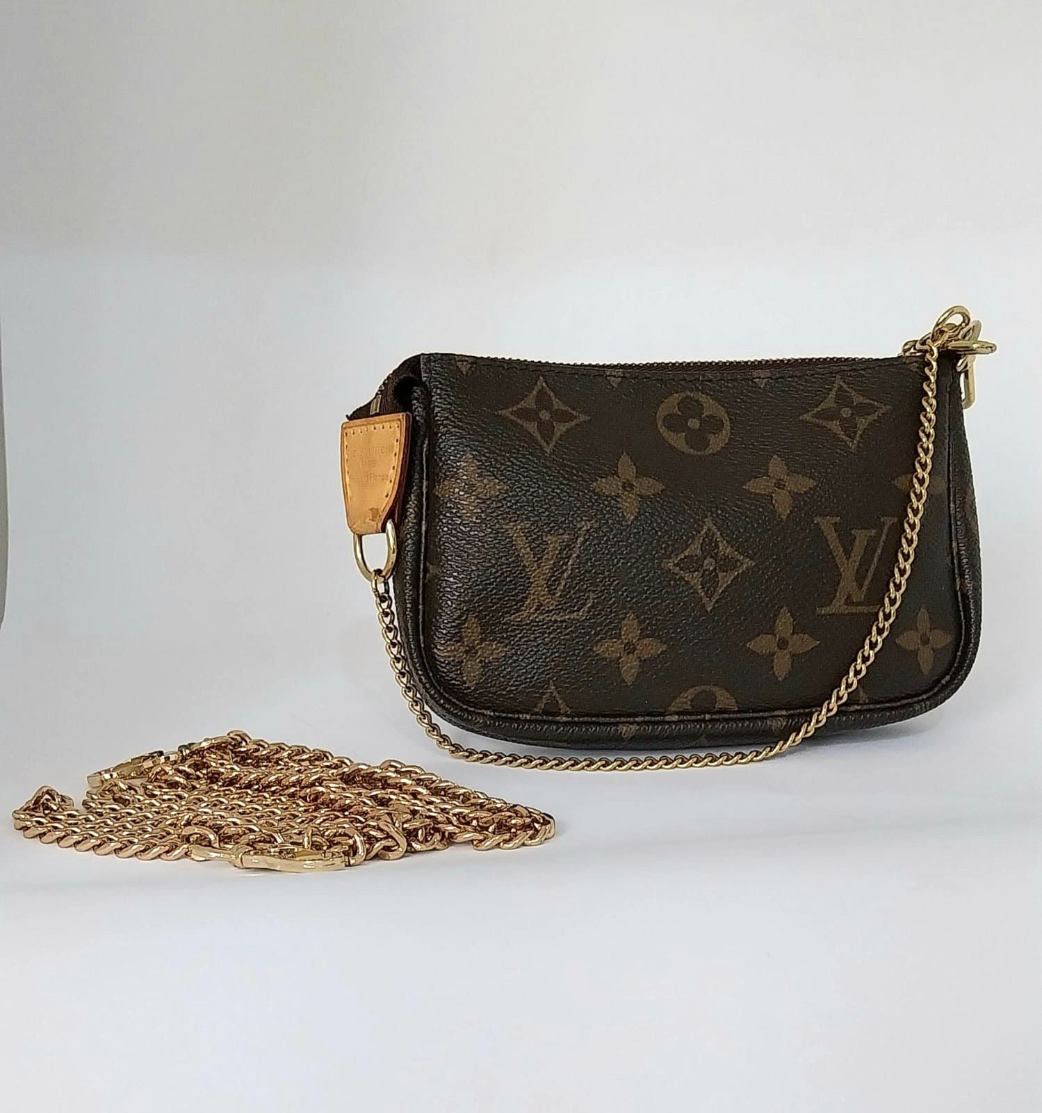 Bolsa Louis Vuitton Mini Pochette Accessoires - LUXO INTELIGENTE