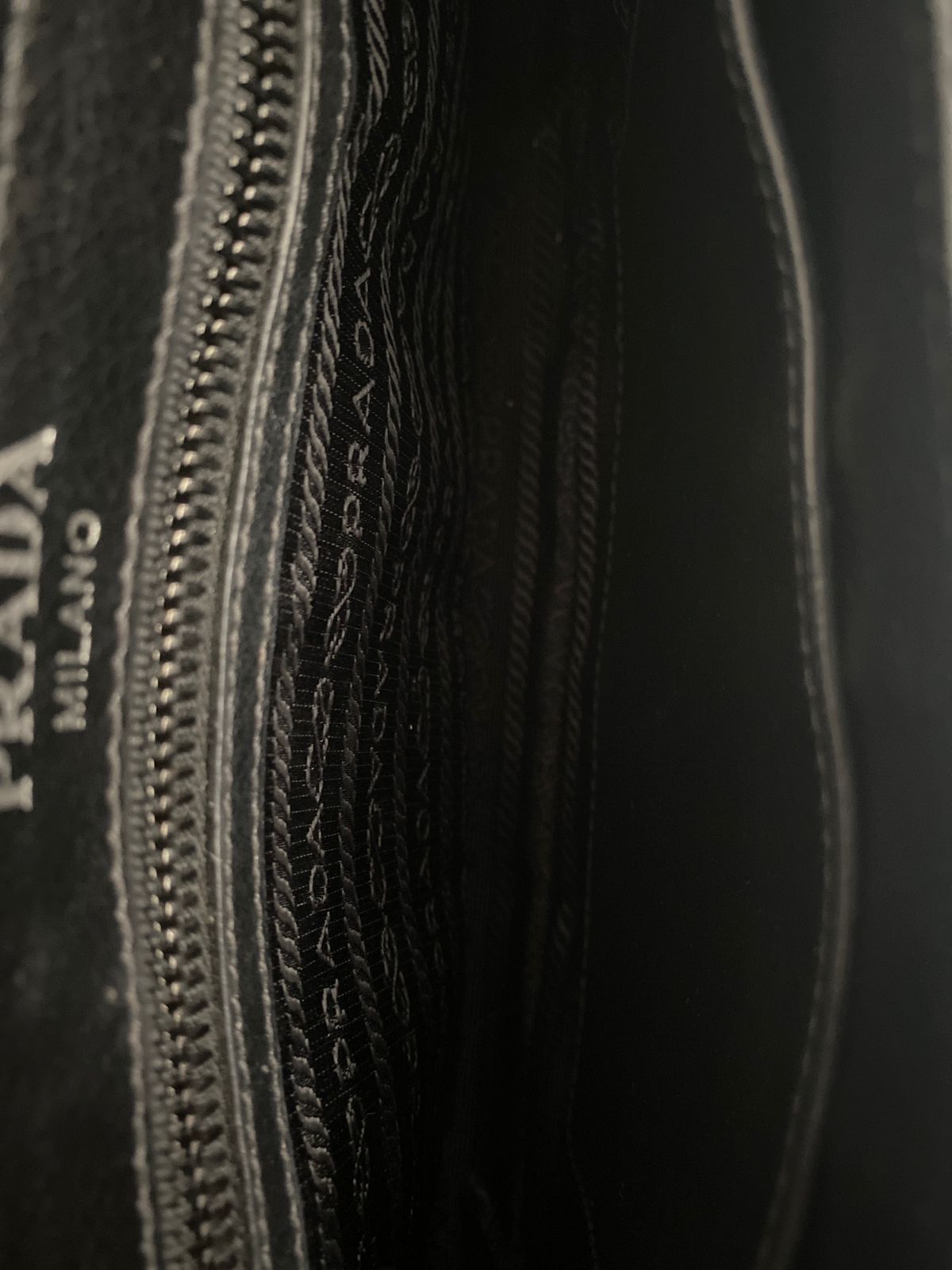 Bolsa Prada Pattina Chain - LUXO INTELIGENTE