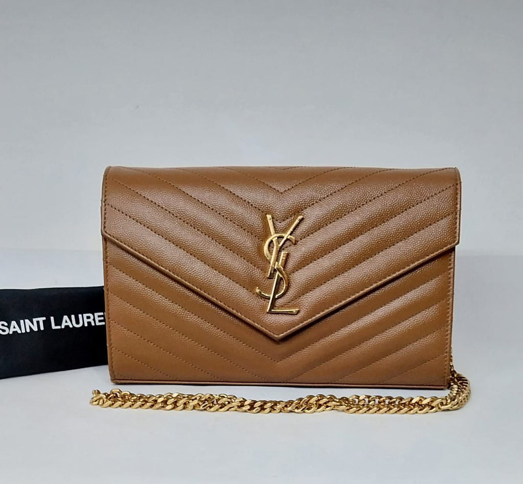Bolsa YSL Envelope Marrom