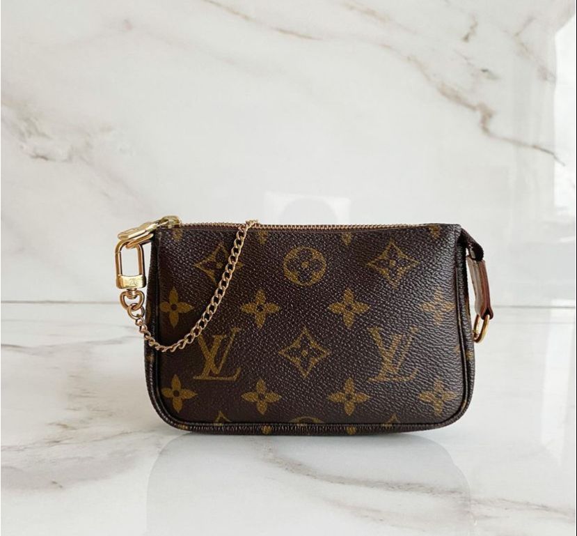 Bolsa Louis Vuitton Pochette Accessoires Mini