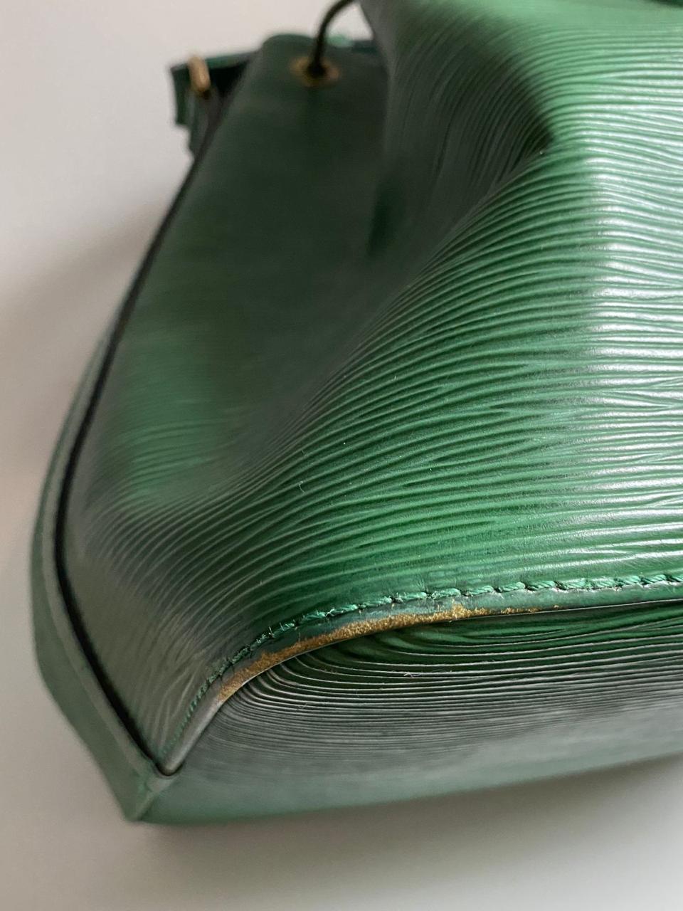 Bolsa Louis Vuitton Bucket Noé