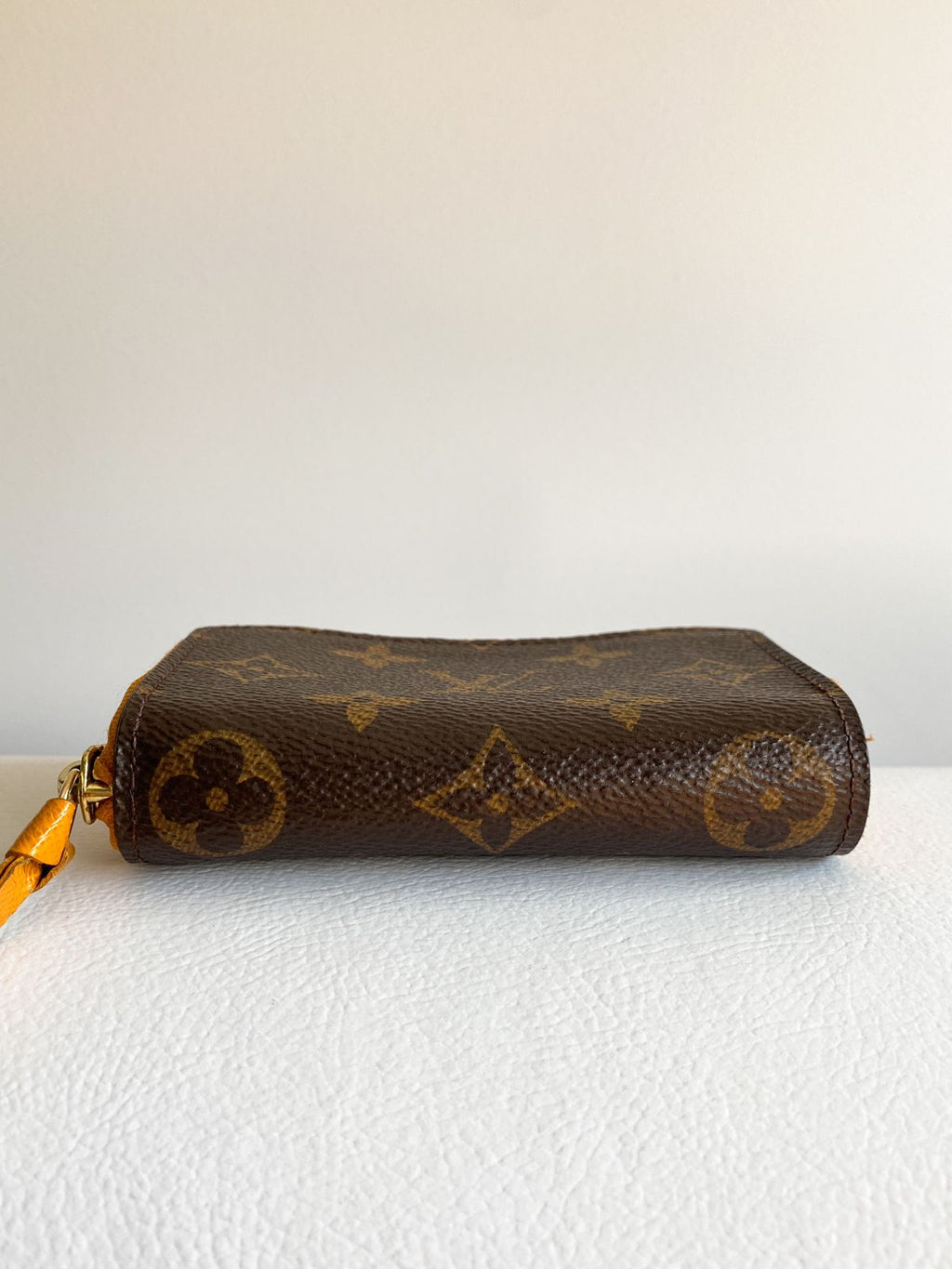 Carteira Louis Vuitton Pequena - LUXO INTELIGENTE