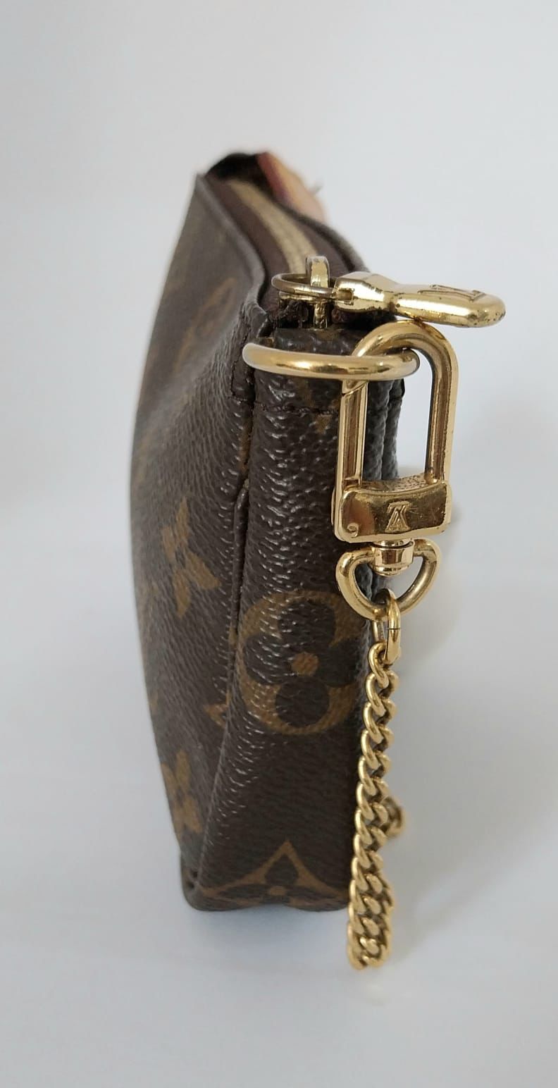 Bolsa Louis Vuitton Mini Pochette Accessoires - LUXO INTELIGENTE