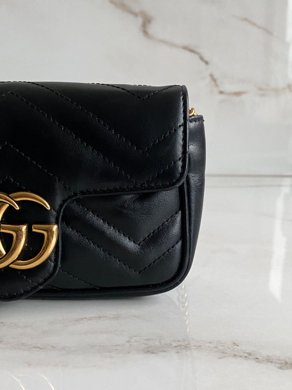 Bolsa Gucci GG Marmont Super Mini