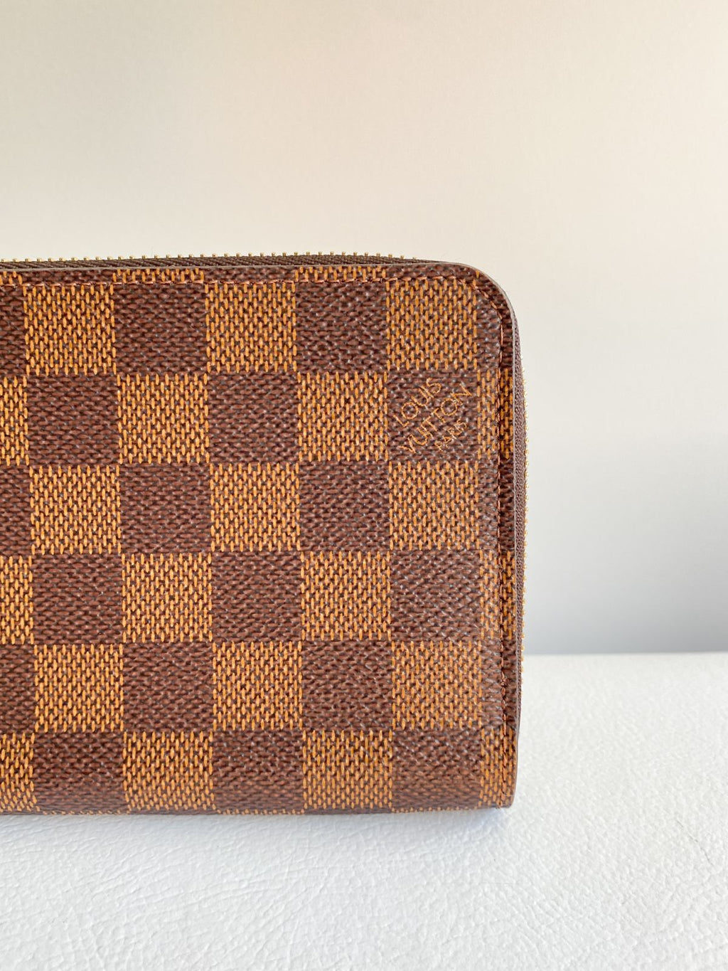 Carteira Louis Vuitton Zippy - LUXO INTELIGENTE