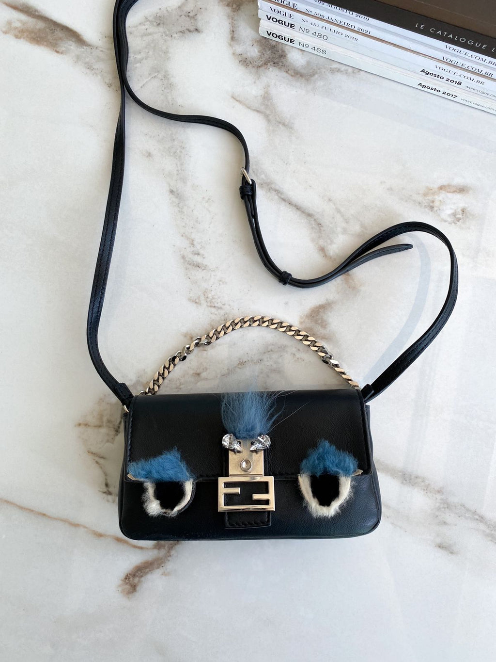 Bolsa Fendi Baguette Monster Micro