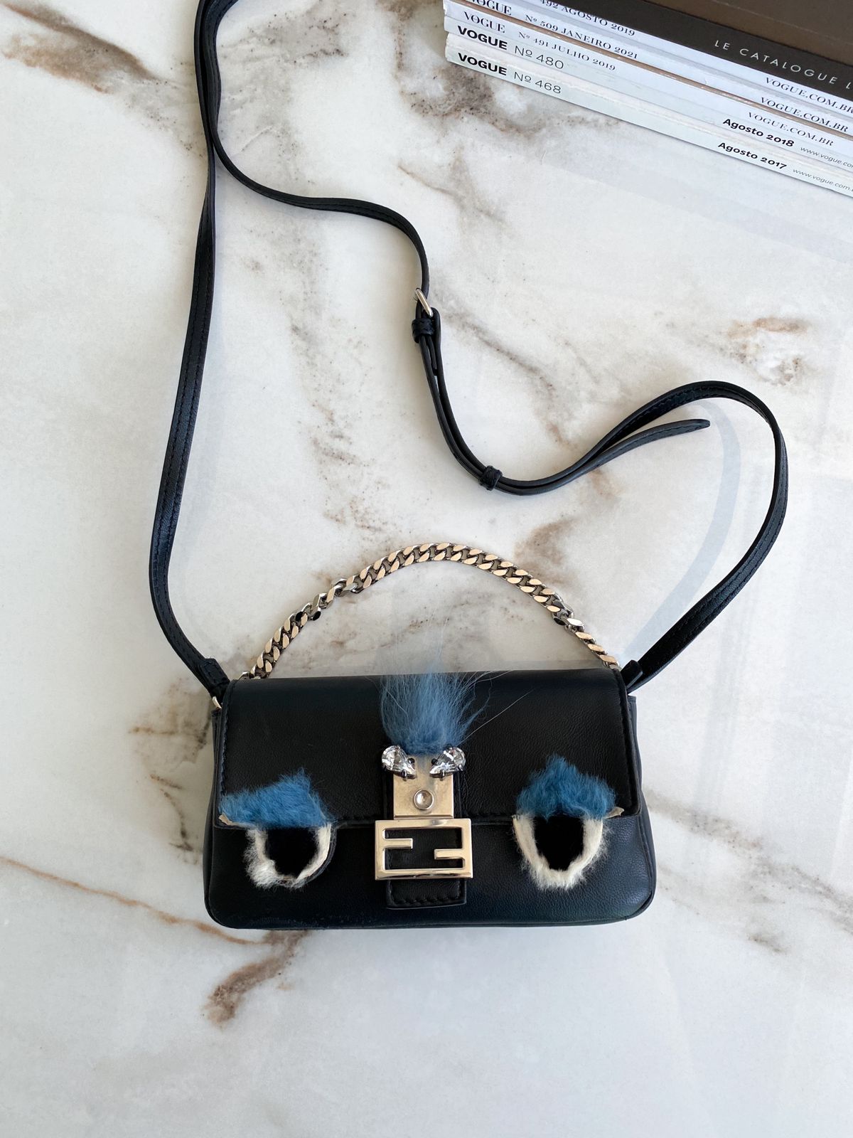 Bolsa Fendi Baguette Monster Micro