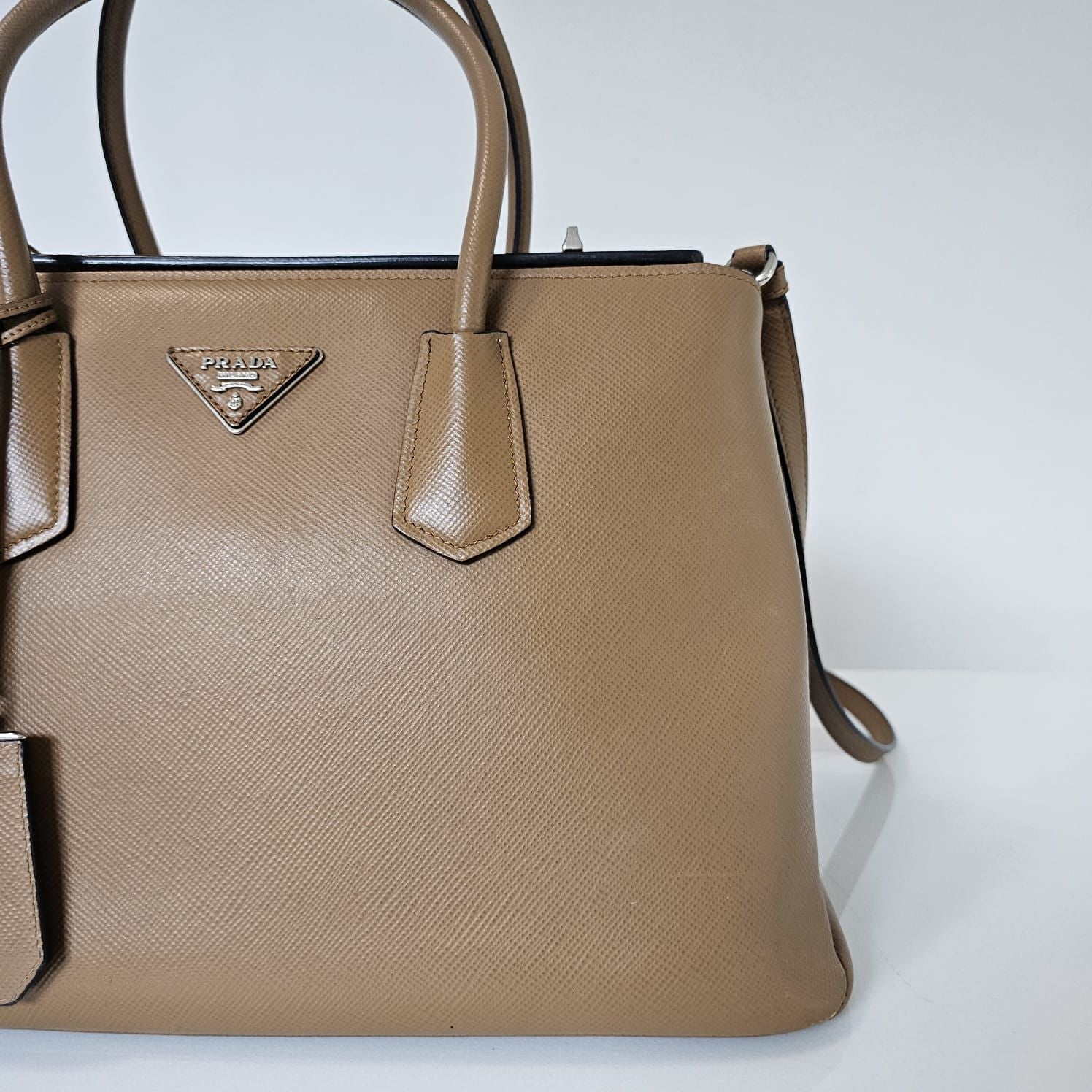 Bolsa Prada - LUXO INTELIGENTE
