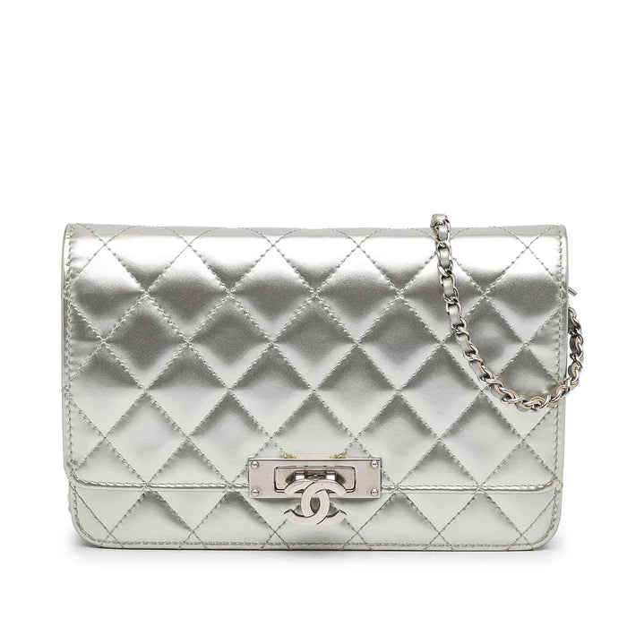Bolsa Chanel WOC Golden Class CC - LUXO INTELIGENTE