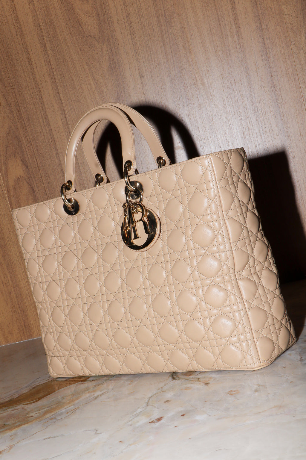 Bolsa Lady Dior Large bege