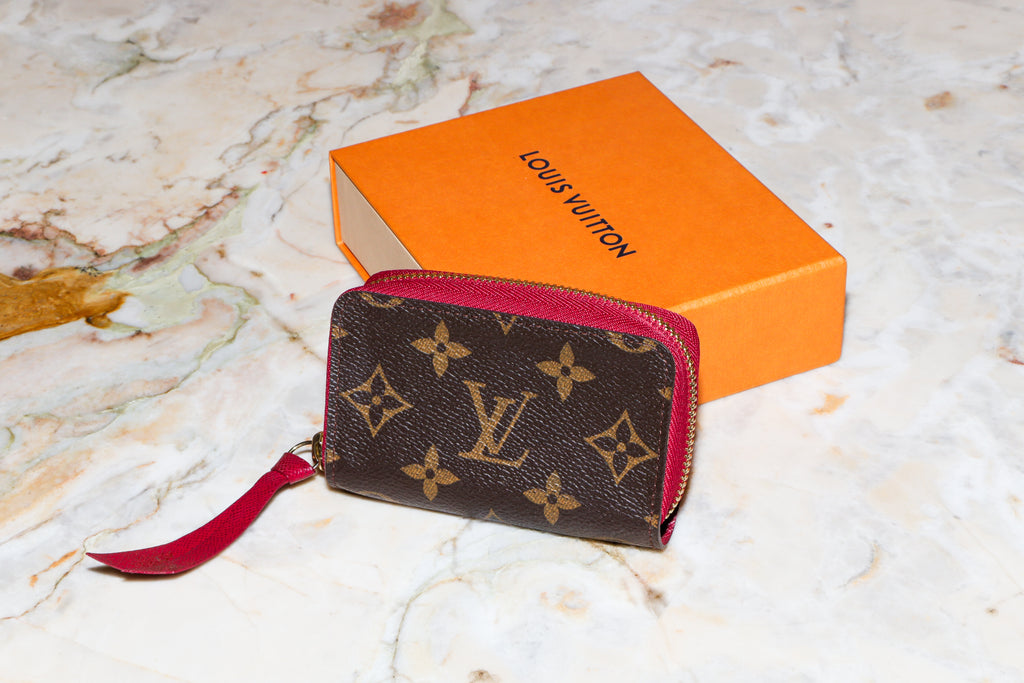 Porta Cartões Louis Vuitton com zíper