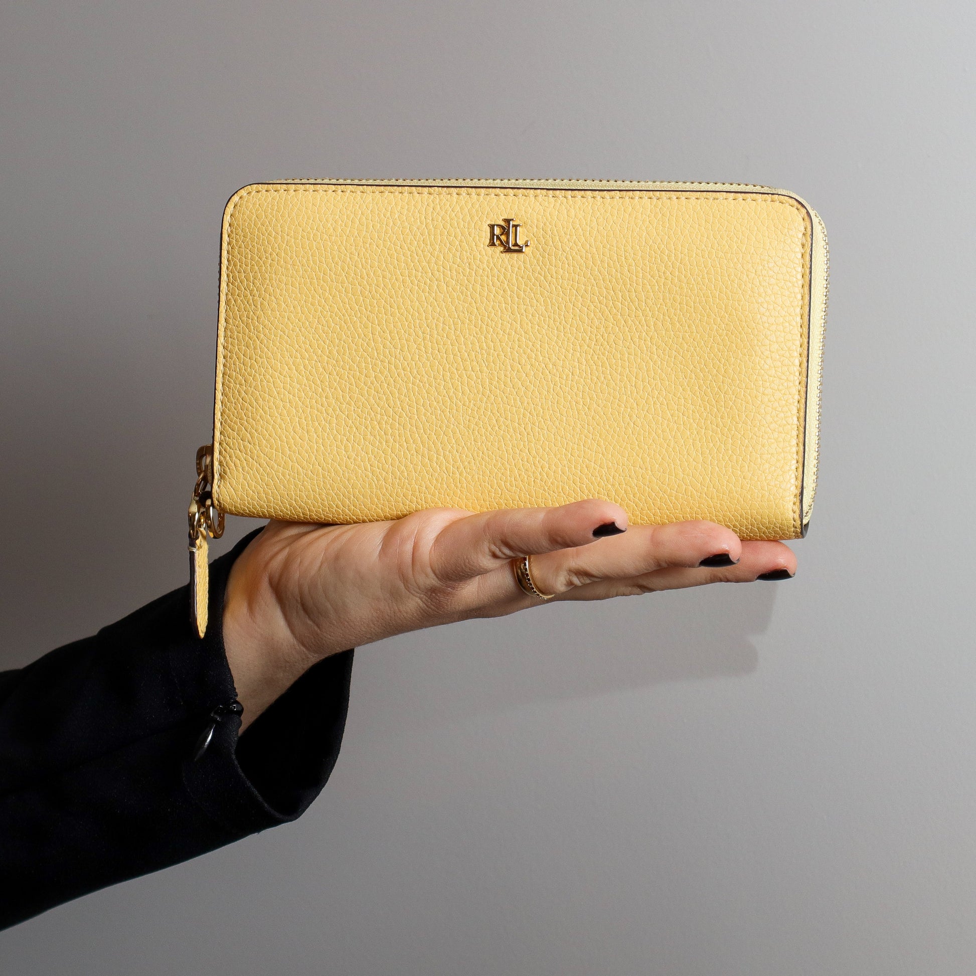 Carteira Ralph Lauren em couro amarelo