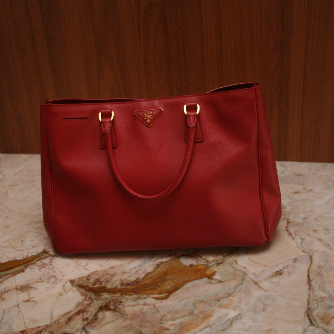 Bolsa Prada Galleria em couro saffiano vermelho, large