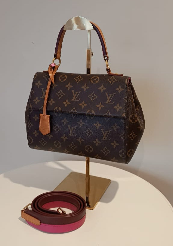 Bolsa Louis Vuitton Cluny BB Monograma