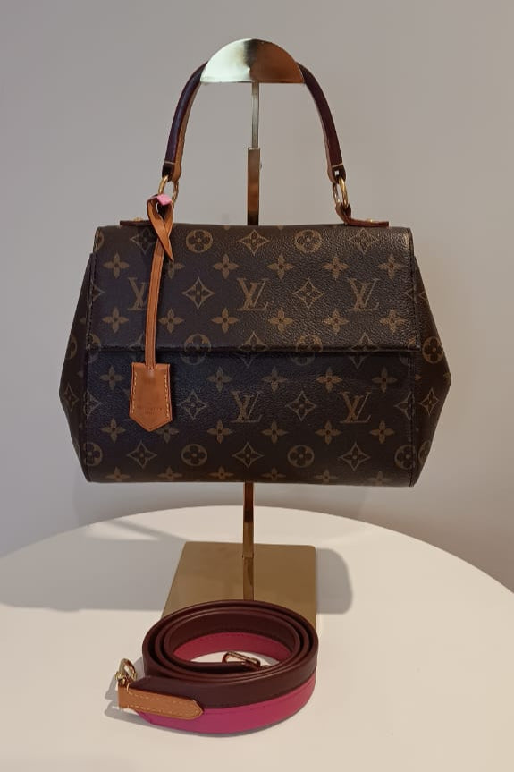 Bolsa Louis Vuitton Cluny BB Monograma