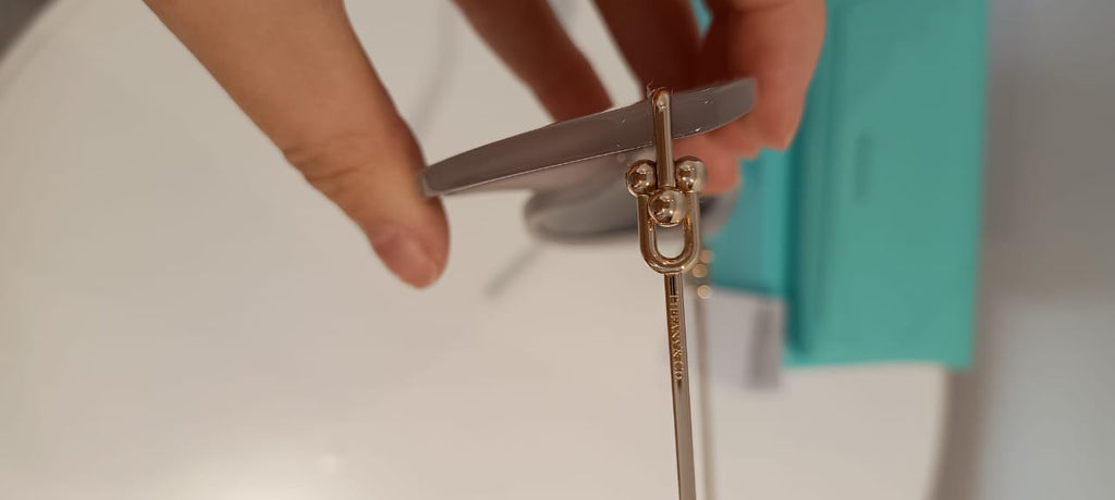 Óculos Tiffany & Co, modelo City HardWear