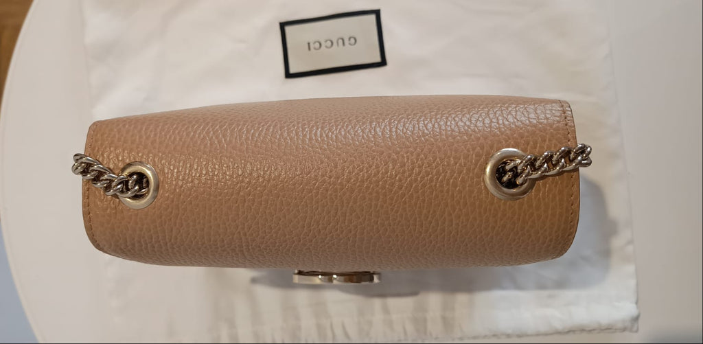 Bolsa Gucci Interlocking G Dollar Bege