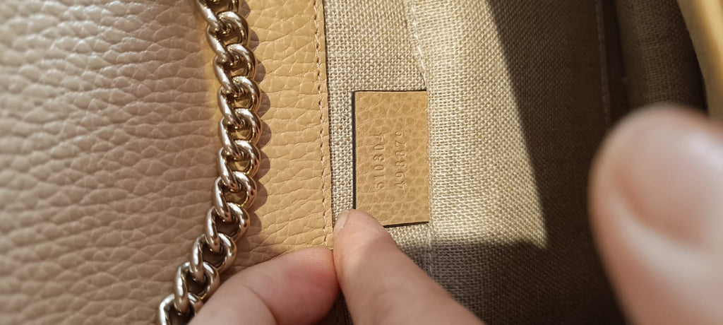 Bolsa Gucci Interlocking G Dollar Bege