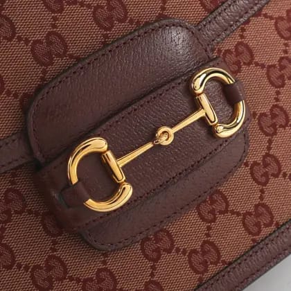 Bolsa Gucci Horsebit 1955 Monograma Canvas Vinho Média