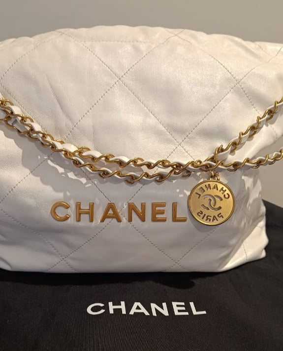 Bolsa Chanel 22 Small
