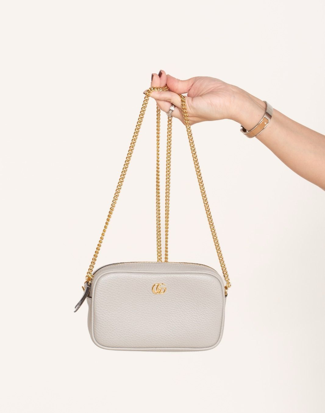 Bolsa Gucci GG Marmont Cinza Small