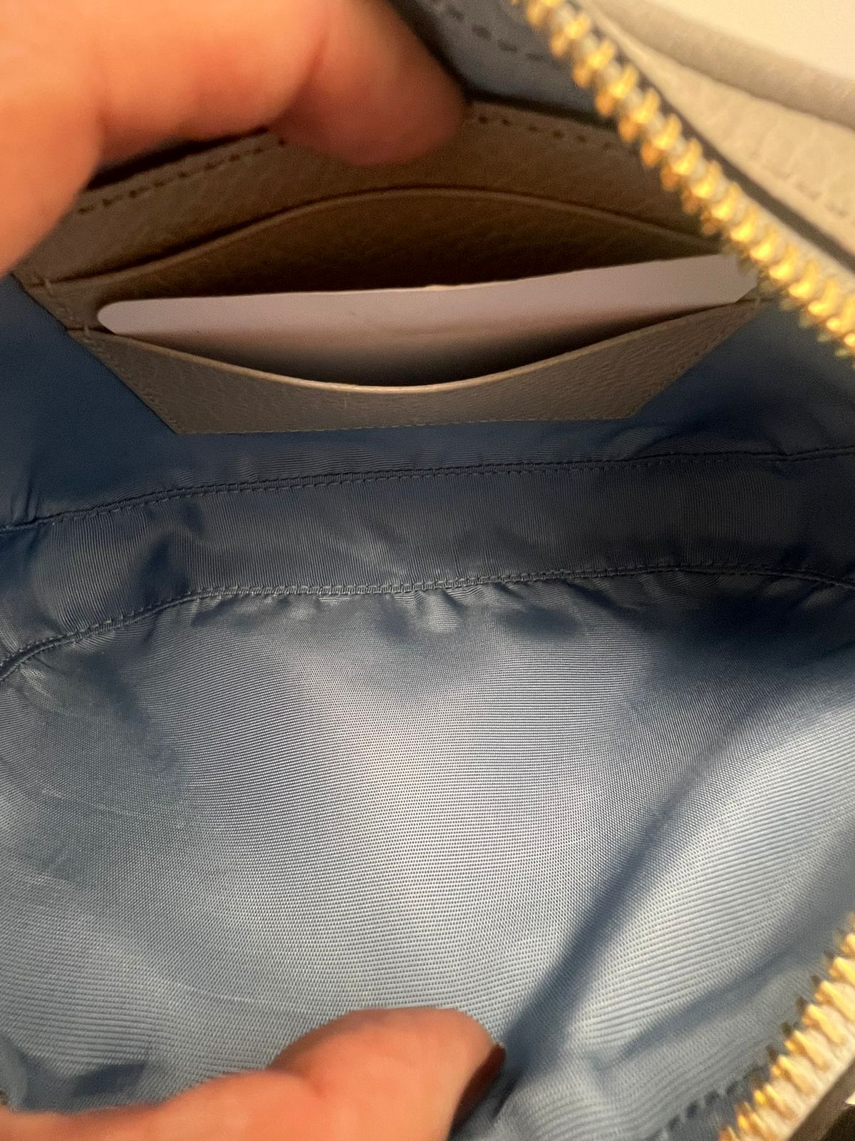 Bolsa Gucci GG Marmont Cinza Small