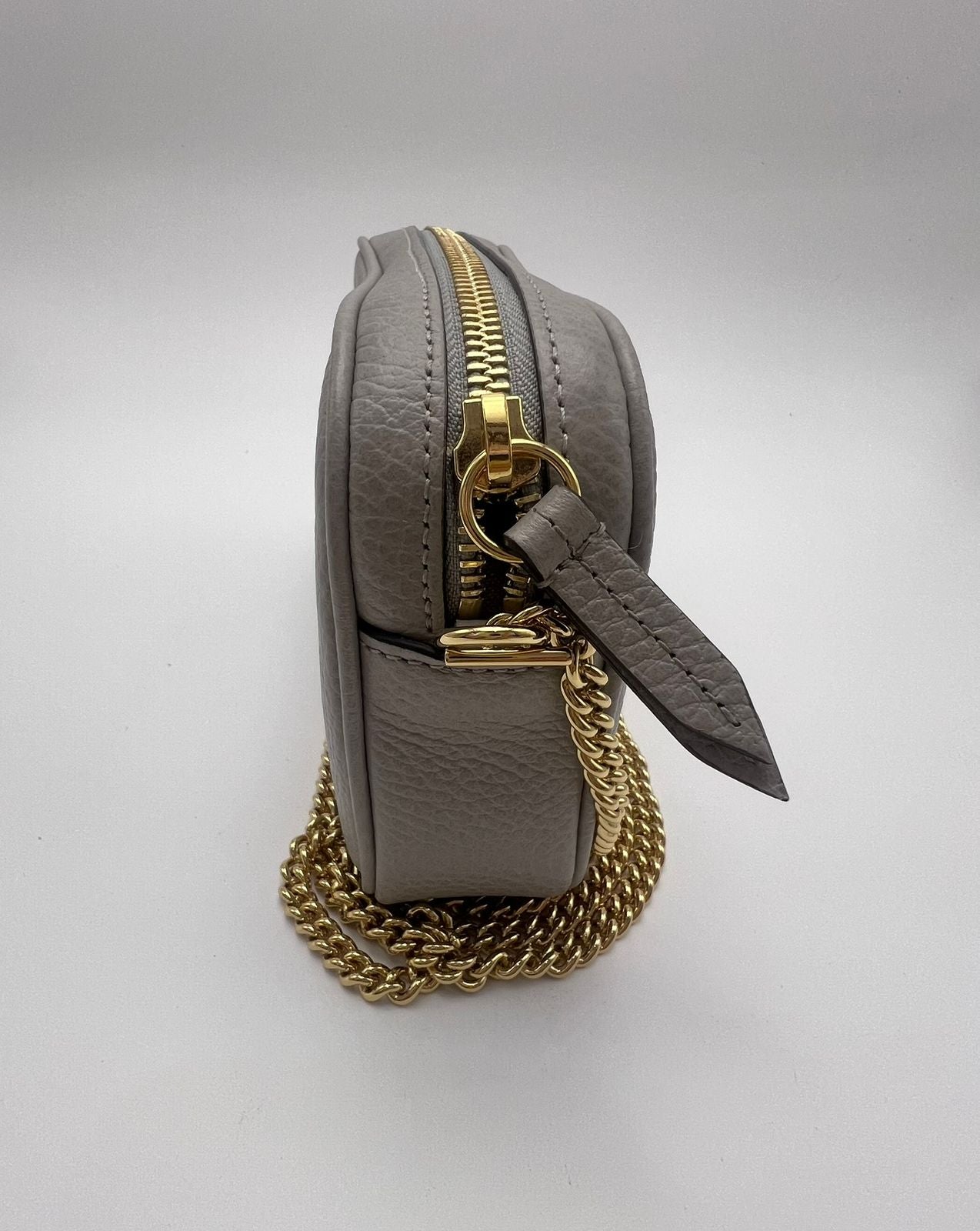 Bolsa Gucci GG Marmont Cinza Small