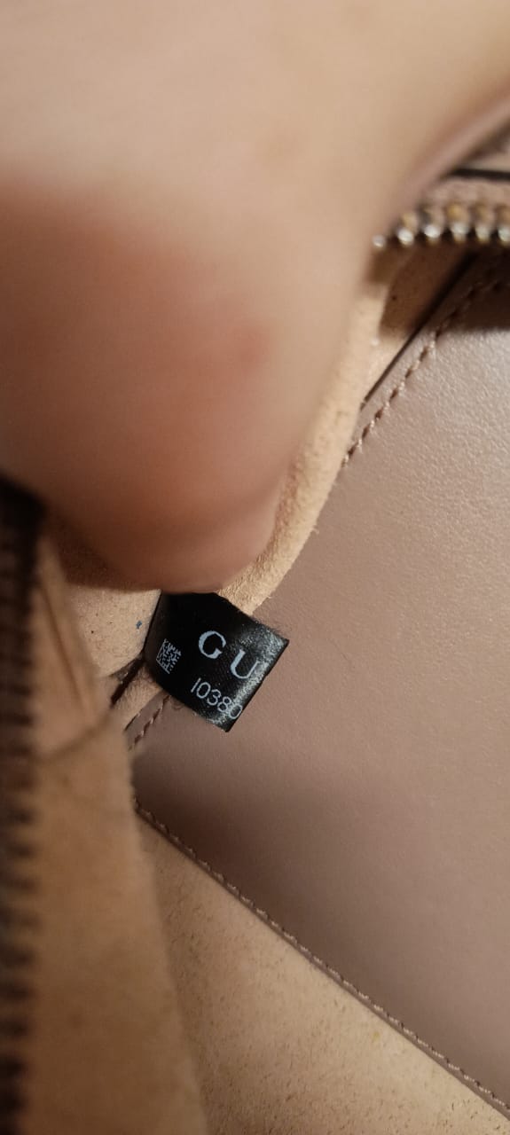 Bolsa Gucci Marmont Camera, 24cm, nude acinzentado