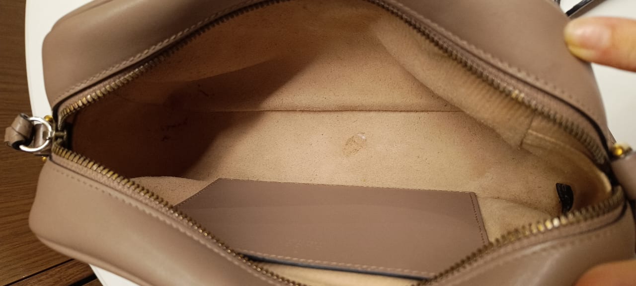 Bolsa Gucci Marmont Camera, 24cm, nude acinzentado