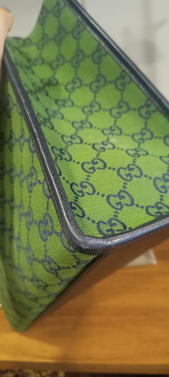 Bolsa Gucci GG Supreme Interlocking Tote Small