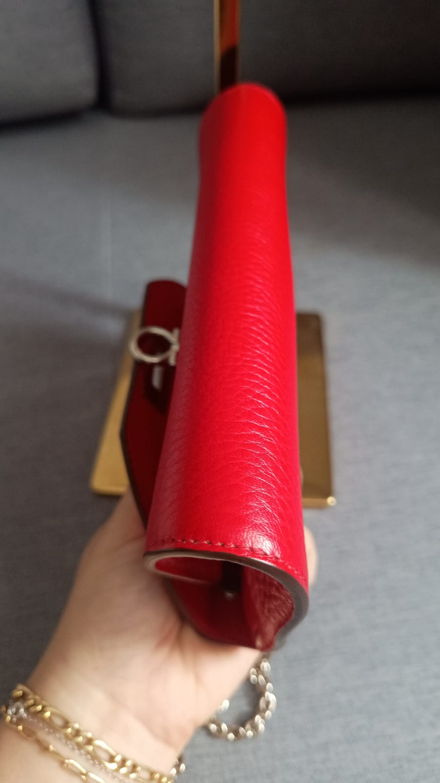 Bolsa Salvatore Ferragamo Gancini — Couro Vermelho