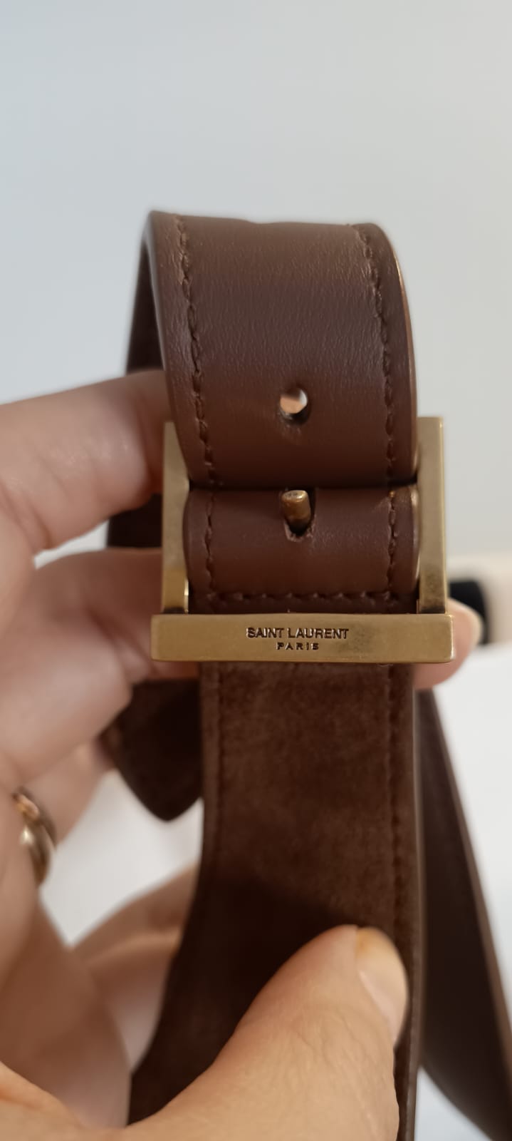 Bolsa Saint Laurent LE 5 À 7 Grande – Camurça Marrom