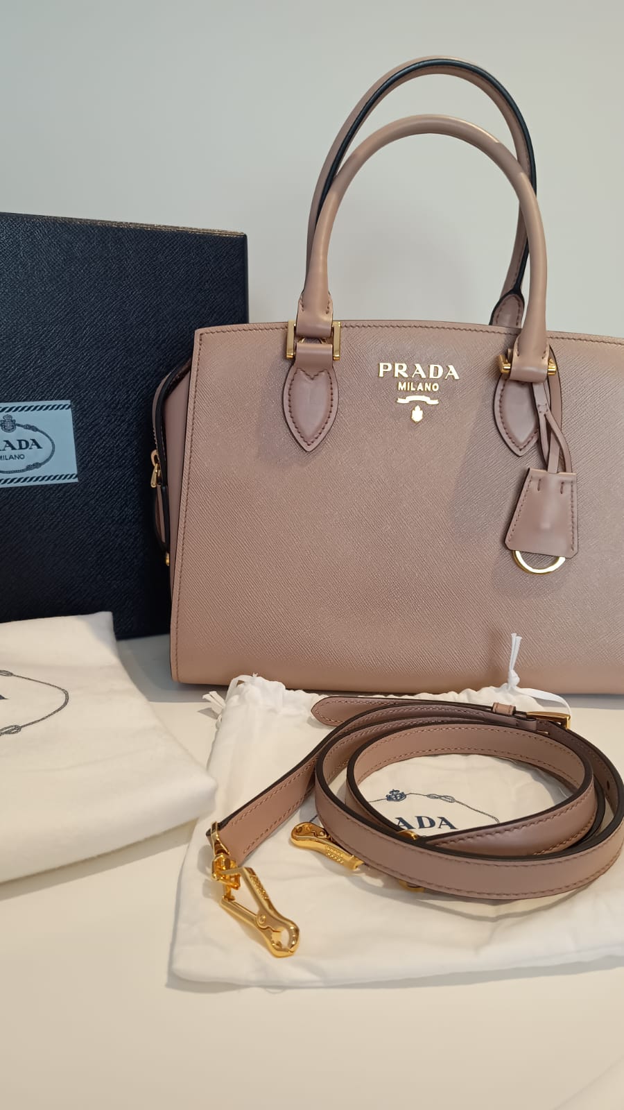 Prada Galleria Saffiano Soft – Nova e Sem Uso
