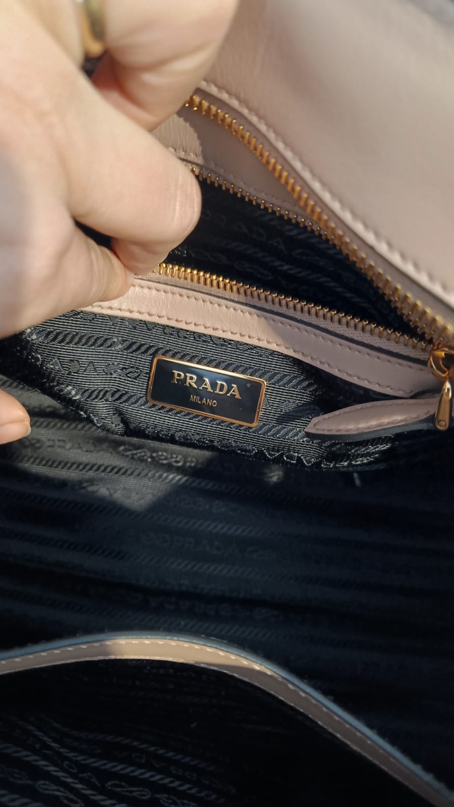 Prada Galleria Saffiano Soft – Nova e Sem Uso