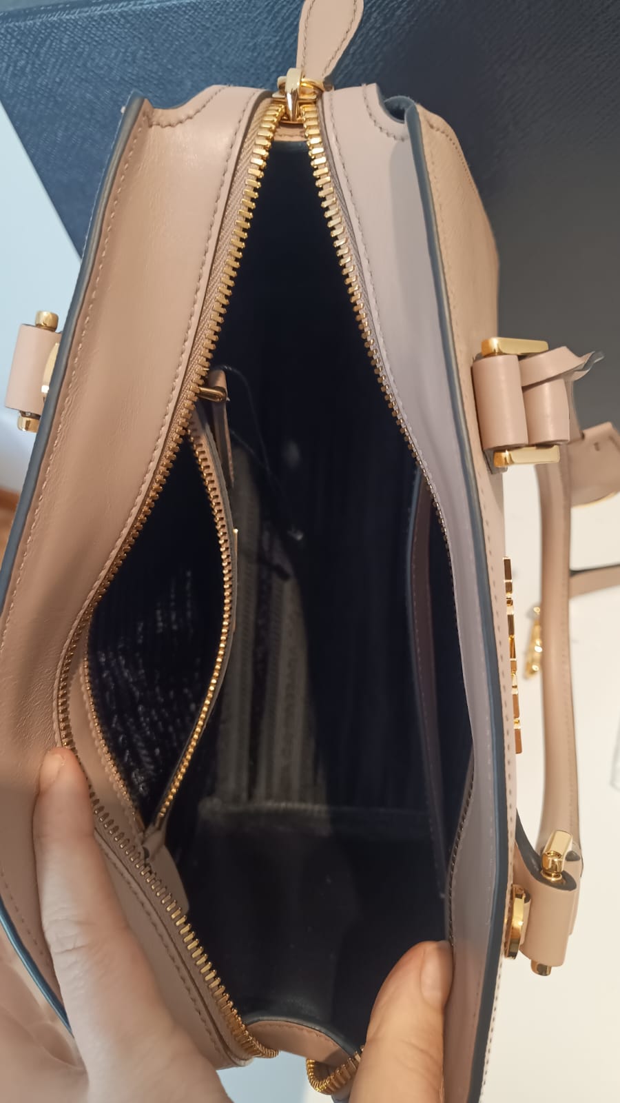 Prada Galleria Saffiano Soft – Nova e Sem Uso