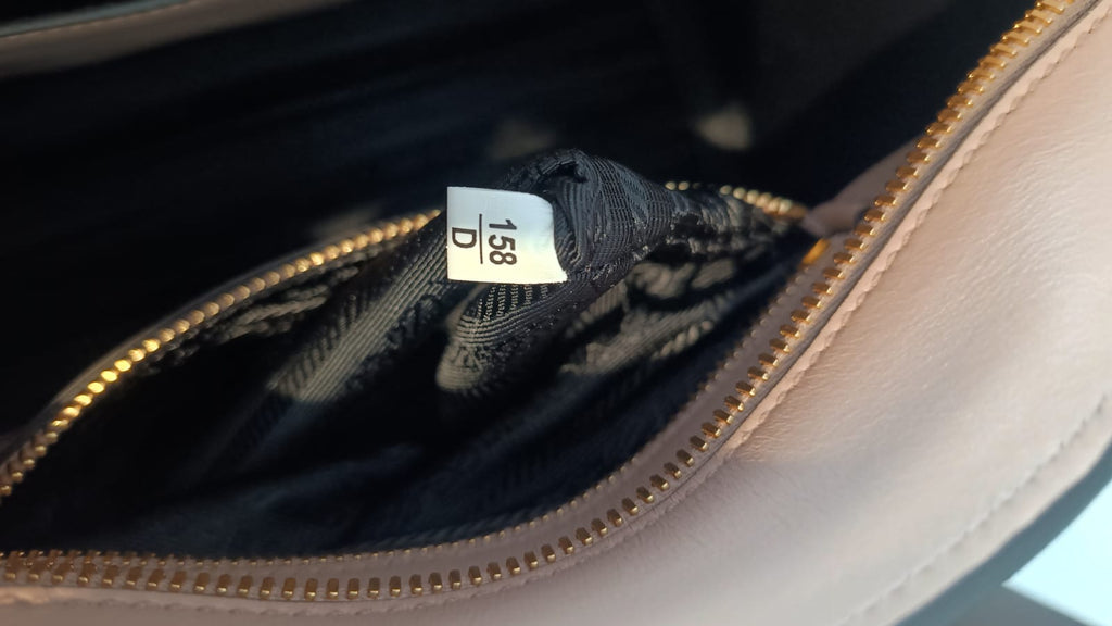 Prada Galleria Saffiano Soft – Nova e Sem Uso