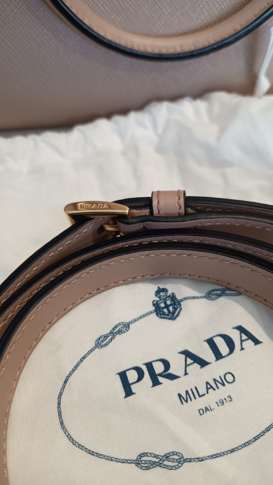 Prada Galleria Saffiano Soft – Nova e Sem Uso