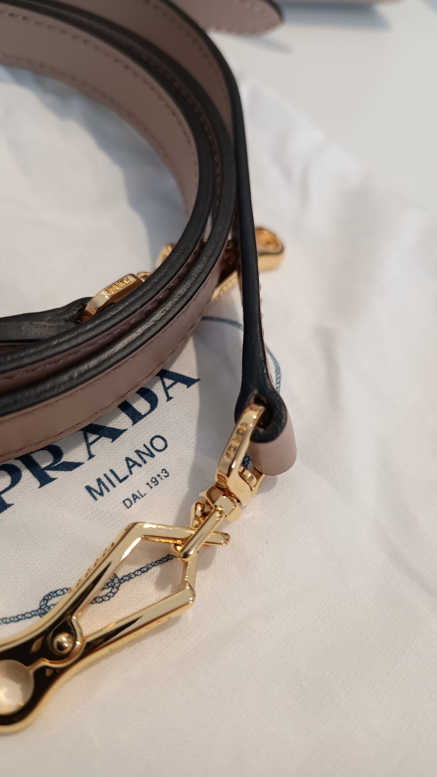 Prada Galleria Saffiano Soft – Nova e Sem Uso