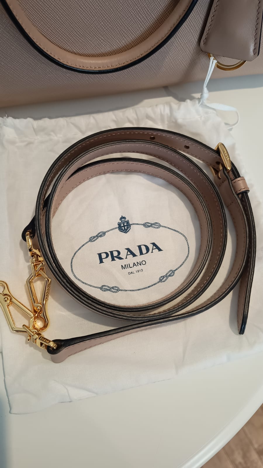 Prada Galleria Saffiano Soft – Nova e Sem Uso