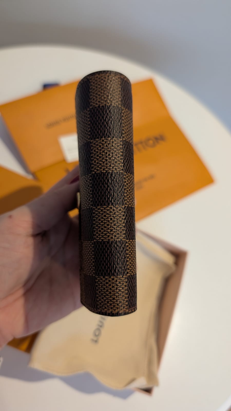 Carteira Louis Vuitton Victorine Damier Ebène