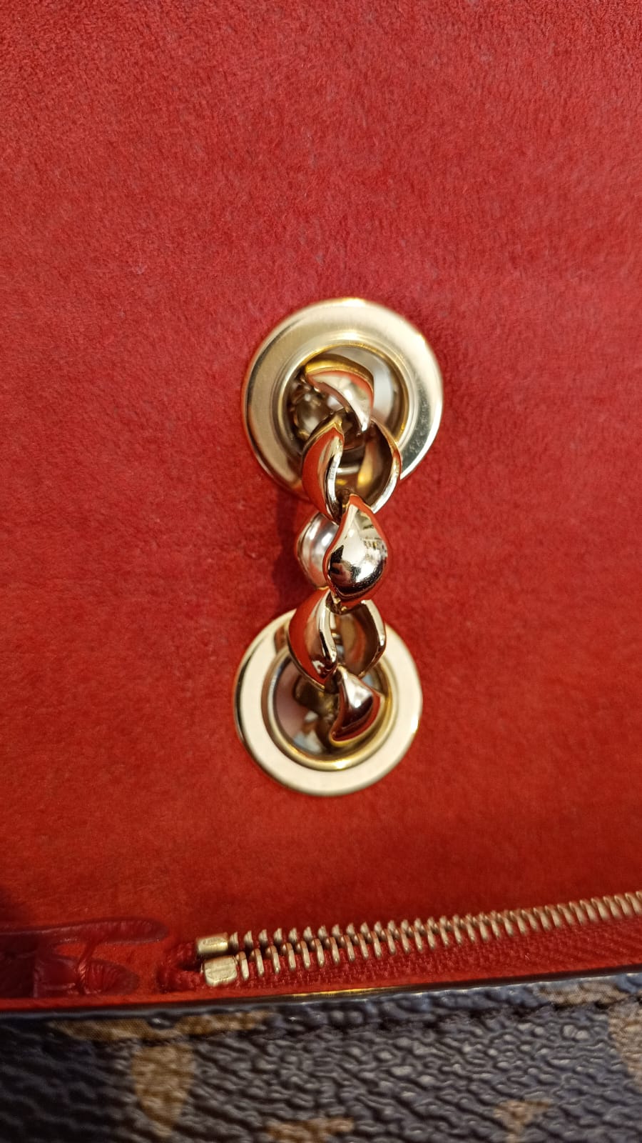 Bolsa Louis Vuitton Victorine Monograma e couro vermelho