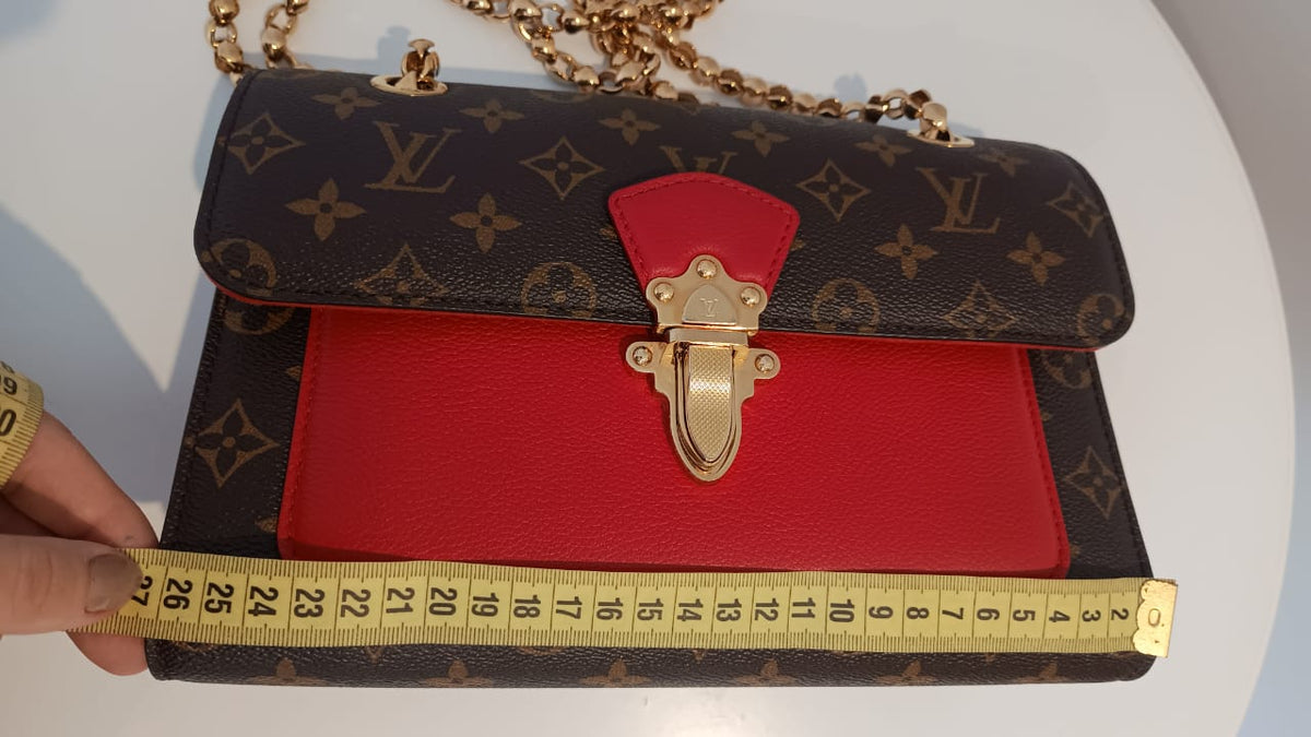 Bolsa Louis Vuitton Victorine Monograma e couro vermelho