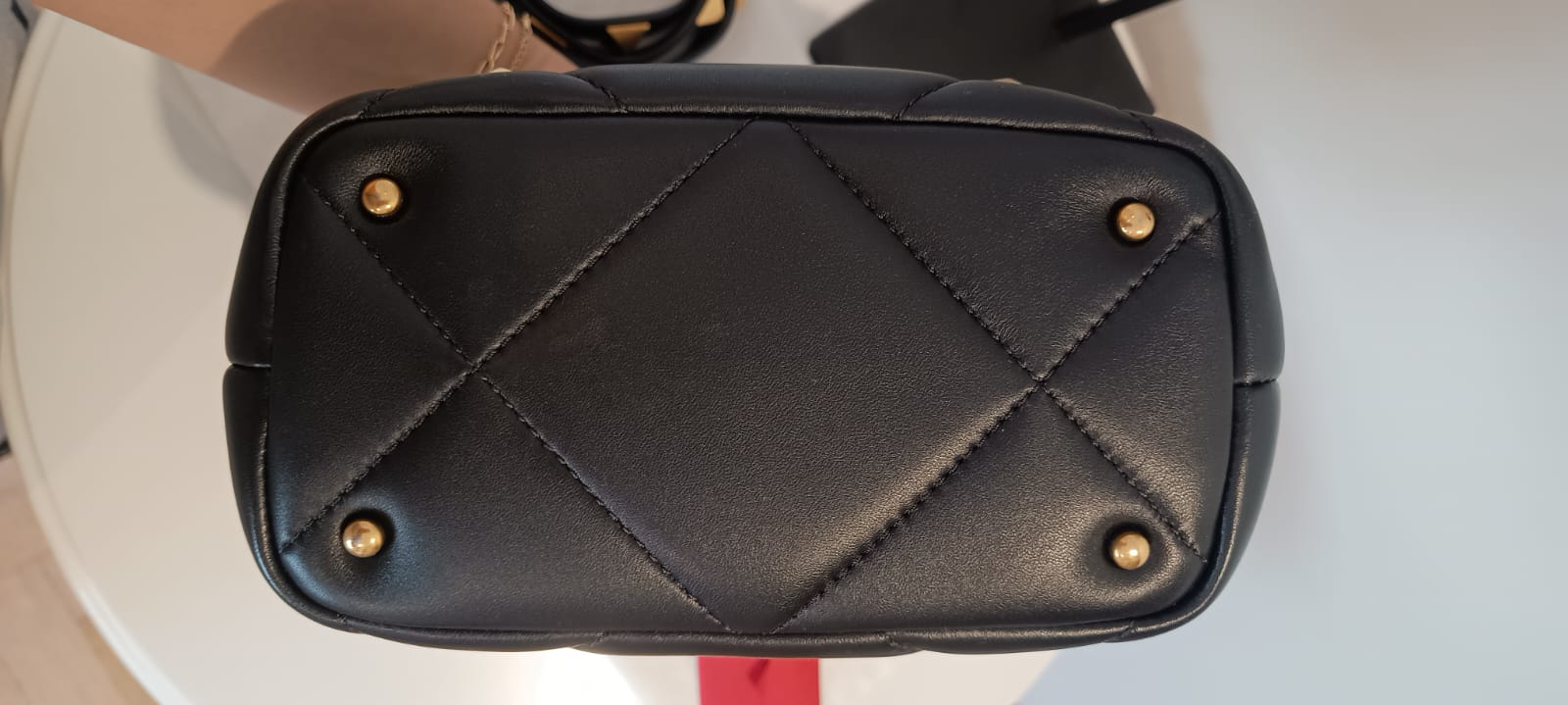 Bolsa Valetino Roman Stud Top Handle Small