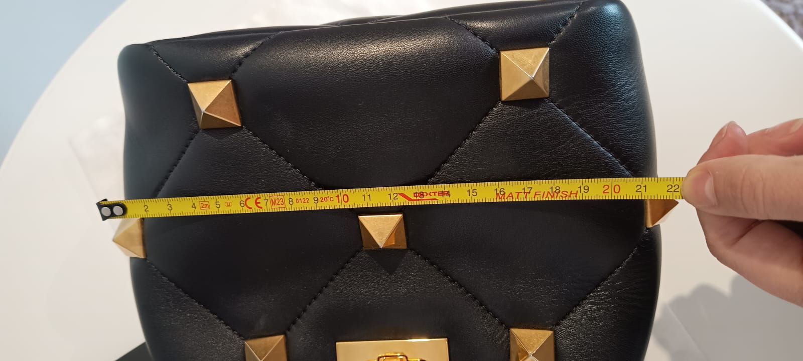 Bolsa Valetino Roman Stud Top Handle Small