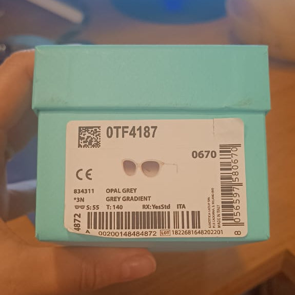 Óculos Tiffany & Co, modelo City HardWear